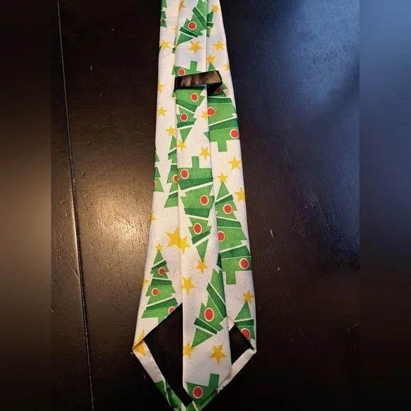 Novelty Christmas Tree Tie - Picture 3 of 6